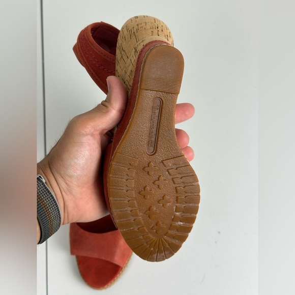 Timberland Earthkeepers Maeslin Red Leather Ankle Strap Platform Sandals Sz US 7 - Picture 6 of 8